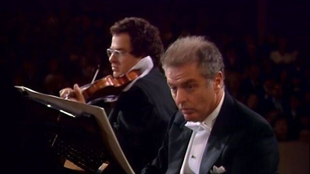 Brahms : Sonate pour violon n°3 et Trio pour violon, piano et cor - Perlman, Barenboim, Clevenger