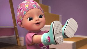 Baby Born (Jouons dehors avec Emma et Carla) S1 (10/18)