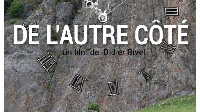 De l'autre côté