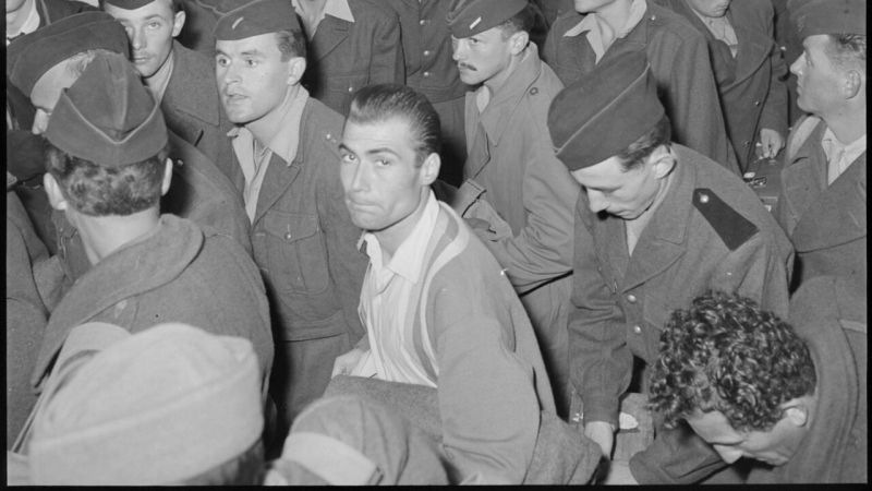 Les appelés de la guerre d'Algérie, un si long silence