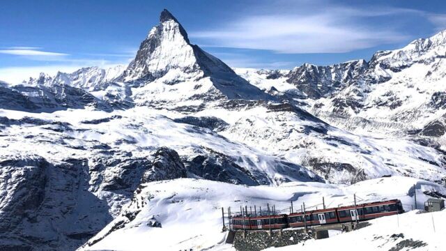 Winter in Zermatt - Zahnradbahn Richtung Matterhorn
