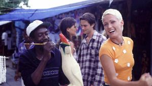Les vacances de l'amour (L'étrangère) S2 (12/23)