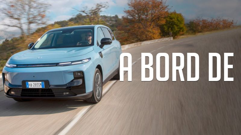 A bord de - S01E01