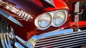 Les Rois du custom: Mc Coy Vs Torres (Un hot rod en 80 jours) S1 (n°1)
