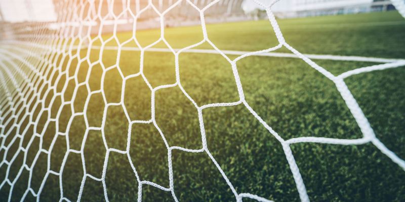 Soccer: Super Ligue du Nord - Demi-finale, match aller: équipes à communiquer