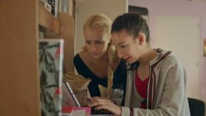 Léna, rêve d'étoile (Eine Rückkehr in die Zukunft / Der Aufstand) S2 (22/26)