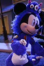 Mickey et ses amis : Des bonbons ou un sort — Disney Channel 14:05